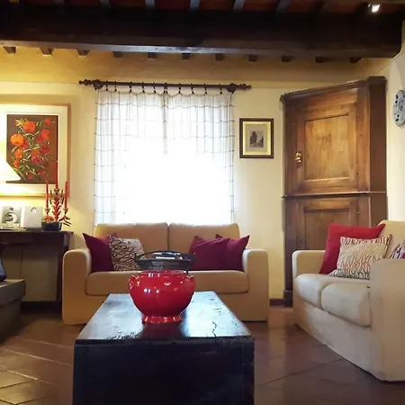 Carda Ferienhaus Castel Focognano